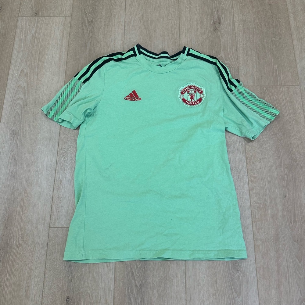 Adidas Manchester United T-Shirt Size S